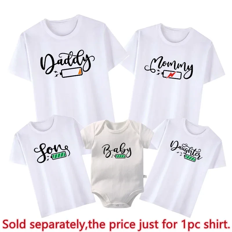 Funny Battery Pattern Family Matching Clothes Daddy Mommy Son Daughter Tops Summer Family Look Short Sleeve Family T-shirt Tees